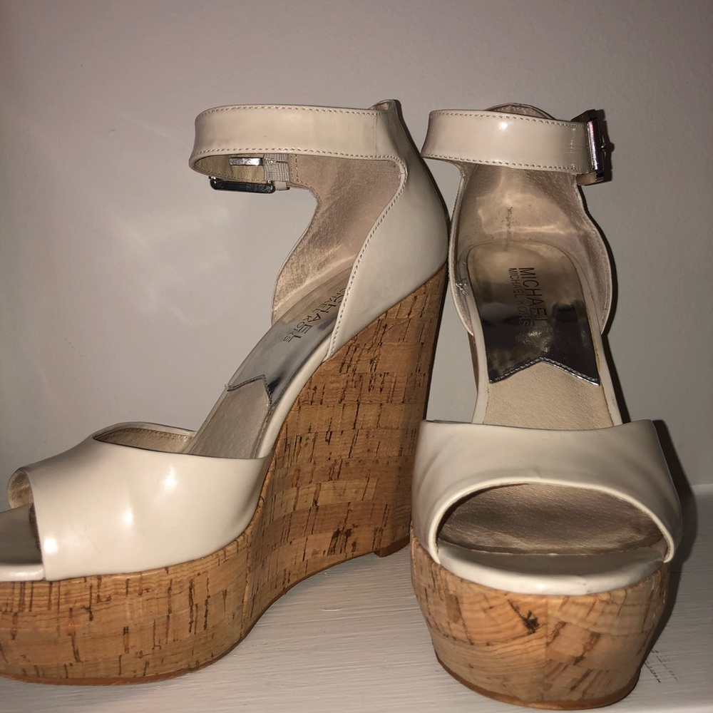 Michael Kors platform wedges 6M